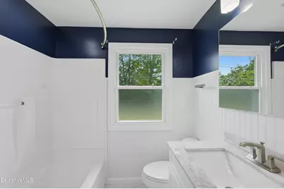 184 Melbourne Rd, Pittsfield, MA 01201 - Photo 25