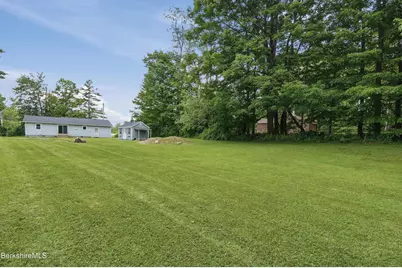 184 Melbourne Rd, Pittsfield, MA 01201 - Photo 31