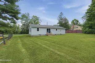 184 Melbourne Rd, Pittsfield, MA 01201 - Photo 29