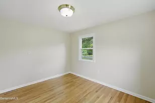 184 Melbourne Rd, Pittsfield, MA 01201 - Photo 21