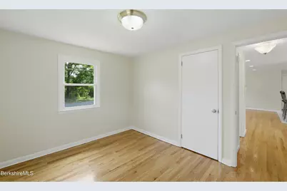 184 Melbourne Rd, Pittsfield, MA 01201 - Photo 23