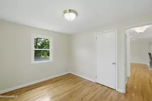 184 Melbourne Rd, Pittsfield, MA 01201 - Photo 23