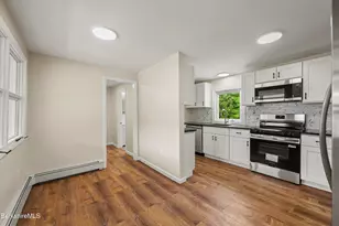 115 Main St, Cheshire, MA 01225 - Photo 5