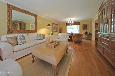 576 Holmes Rd, Pittsfield, MA 01201 - Photo 13