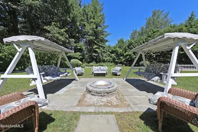 576 Holmes Rd, Pittsfield, MA 01201 - Photo 51