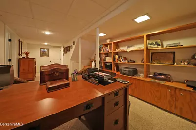 576 Holmes Rd, Pittsfield, MA 01201 - Photo 41