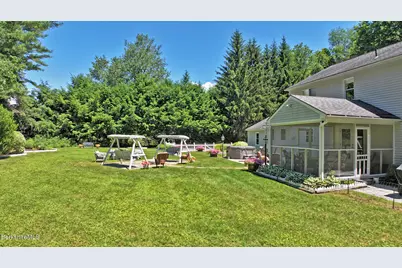 576 Holmes Rd, Pittsfield, MA 01201 - Photo 53
