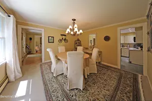 576 Holmes Rd, Pittsfield, MA 01201 - Photo 19