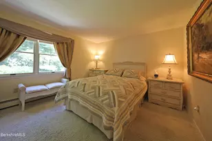 576 Holmes Rd, Pittsfield, MA 01201 - Photo 33