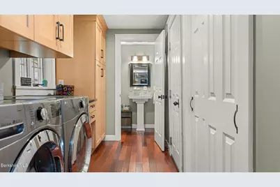 145 Leona Dr, Pittsfield, MA 01201 - Photo 15