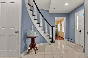 145 Leona Dr, Pittsfield, MA 01201 - Photo 3