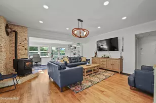 1020 Simonds Rd, Williamstown, MA 01267 - Photo 17