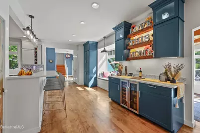 1020 Simonds Rd, Williamstown, MA 01267 - Photo 7