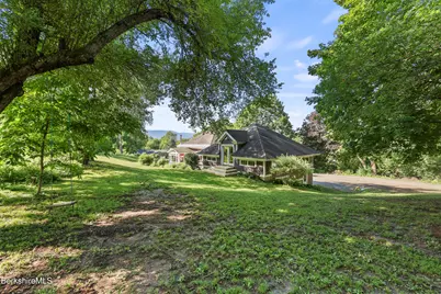 1020 Simonds Rd, Williamstown, MA 01267 - Photo 47
