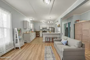 49A Arnold Pl, North Adams, MA 01247 - Photo 3