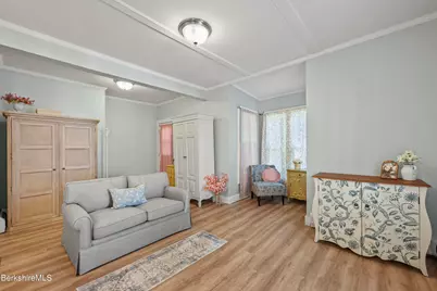 49A Arnold Place, North Adams, MA 01247 - Photo 5