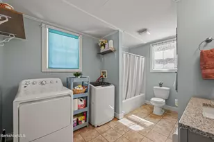 49A Arnold Pl, North Adams, MA 01247 - Photo 19