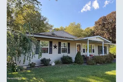 18 Elaine Ave, Dalton, MA 01226 - Photo 1