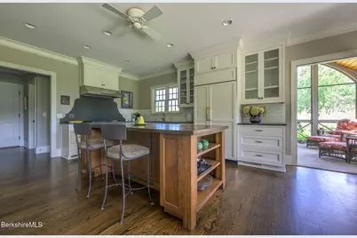 36 Yale Hill Rd, Stockbridge, MA 01262 - Photo 9