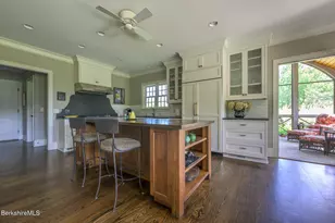 36 Yale Hill Rd, Stockbridge, MA 01262 - Photo 9