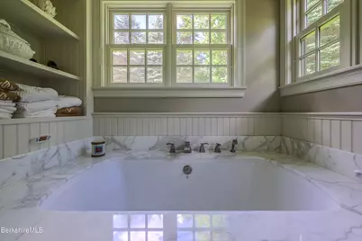 36 Yale Hill Rd, Stockbridge, MA 01262 - Photo 31