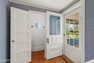 14 Prospect St, Great Barrington, MA 01230 - Photo 5