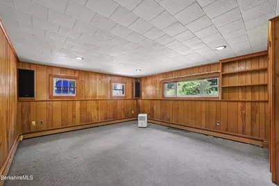 14 Prospect St, Great Barrington, MA 01230 - Photo 21