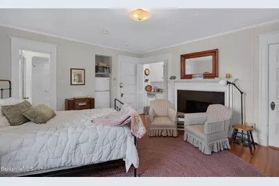 41 Main St #7, Stockbridge, MA 01262 - Photo 7