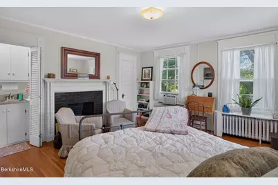 41 Main St #7, Stockbridge, MA 01262 - Photo 9