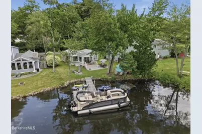 595 Lakeway Dr, Pittsfield, MA 01201 - Photo 27