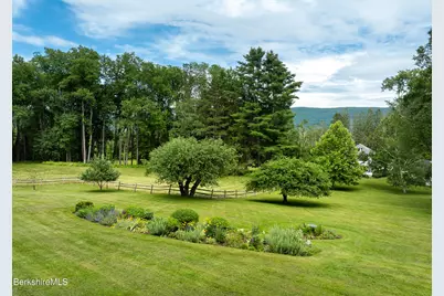 294 Bulkley St, Williamstown, MA 01267 - Photo 35