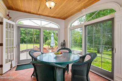 294 Bulkley St, Williamstown, MA 01267 - Photo 9