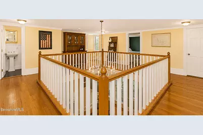 53 Main St, Stockbridge, MA 01262 - Photo 27