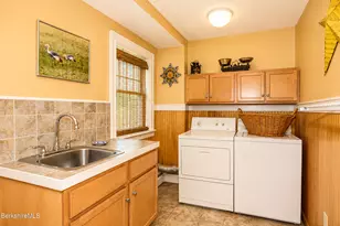 53 Main St, Stockbridge, MA 01262 - Photo 19