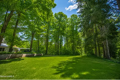 53 Main St, Stockbridge, MA 01262 - Photo 47