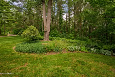 699 Hartsville New Marlboro Rd, New Marlboro, MA 01230 - Photo 55