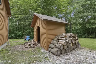 28 Mountain Pond Ln, New Ashford, MA 01237 - Photo 15