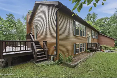 28 Mountain Pond Ln, New Ashford, MA 01237 - Photo 5