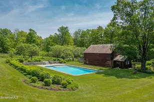 1015 Sisson Hill Rd, New Marlboro, MA 01230 - Photo 3