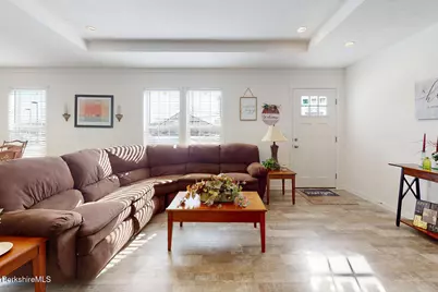 395 Cheshire Rd #117, Pittsfield, MA 01201 - Photo 5