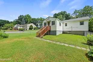 560 Crane Ave, Pittsfield, MA 01201 - Photo 35
