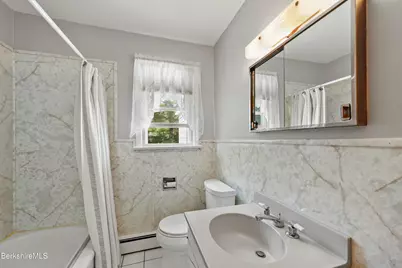 560 Crane Ave, Pittsfield, MA 01201 - Photo 17