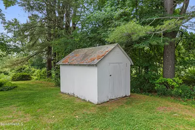 560 Crane Ave, Pittsfield, MA 01201 - Photo 39