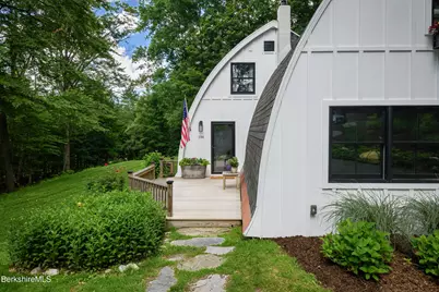 194 Whitman Rd, Hancock, MA 01237 - Photo 5