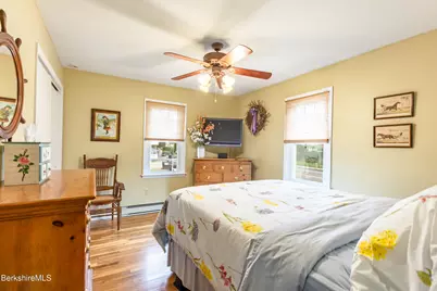 1641 North St, Pittsfield, MA 01201 - Photo 39