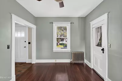 35 Dexter St, Pittsfield, MA 01201 - Photo 13