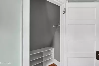 35 Dexter St, Pittsfield, MA 01201 - Photo 33