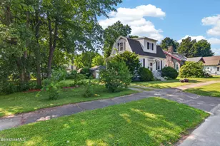 35 Dexter St, Pittsfield, MA 01201 - Photo 3