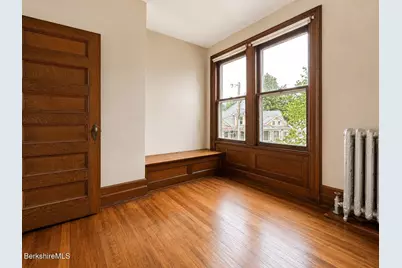 2 Melrose St, Adams, MA 01220 - Photo 11