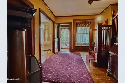 2 Melrose St, Adams, MA 01220 - Photo 5